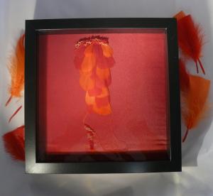 VHC00164_decoration_broderies_red_feather_botte_rouge_brodee_de_plumes